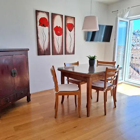 Heritage David Apartment